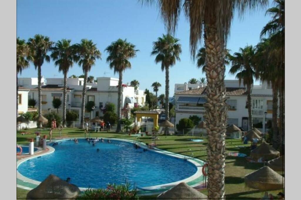 El Penon Idilico Piso A Pie De Playa Apartment Salobrena Luaran gambar